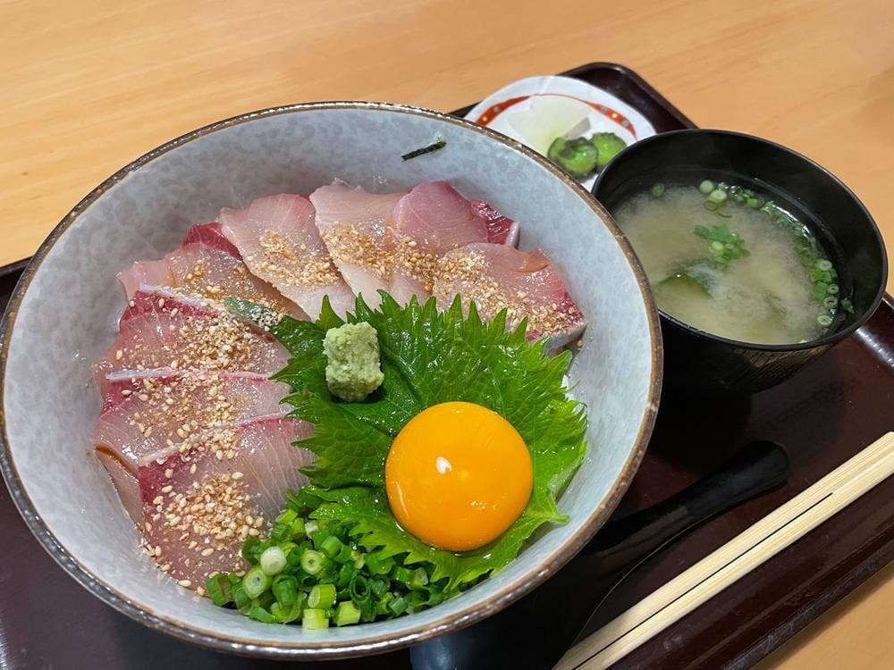 臼杵みなと市場