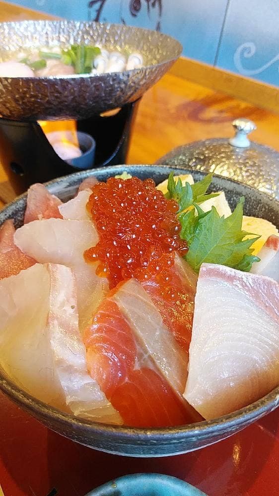 魚繁大王殿