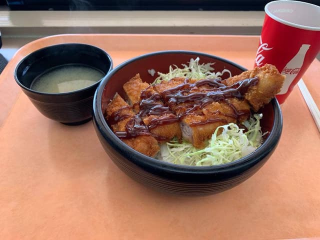 カフェテリアカウベル エーデルワイススキーリゾート - サブ画像1