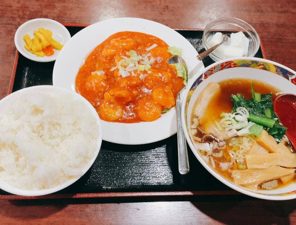 向陽飯店 戸塚店