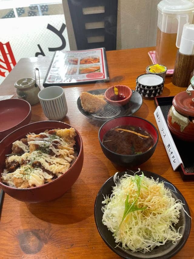 とんかつ豚ゴリラ 新京極六角店 - サブ画像1