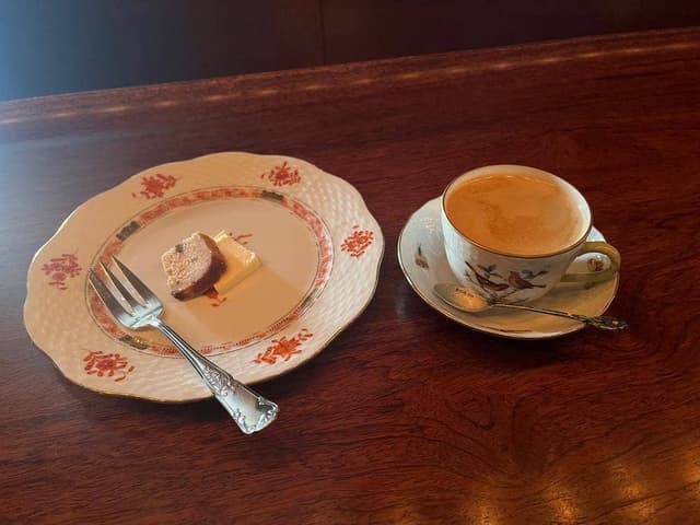 自家焙煎珈琲専門店 カフェ 鈴木 - サブ画像1