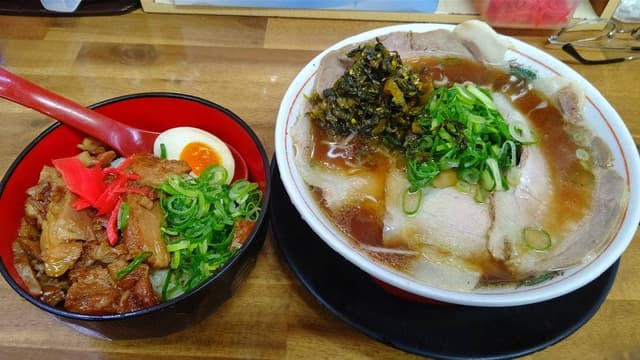 ラーメン日出屋 - サブ画像1