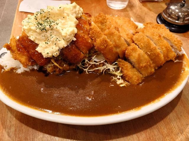 ライオンカレー 淡路本店 - サブ画像3