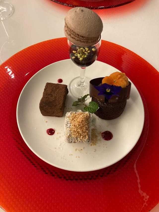 スカイレストラン ハレアス ホテルエミシア札幌 - サブ画像3