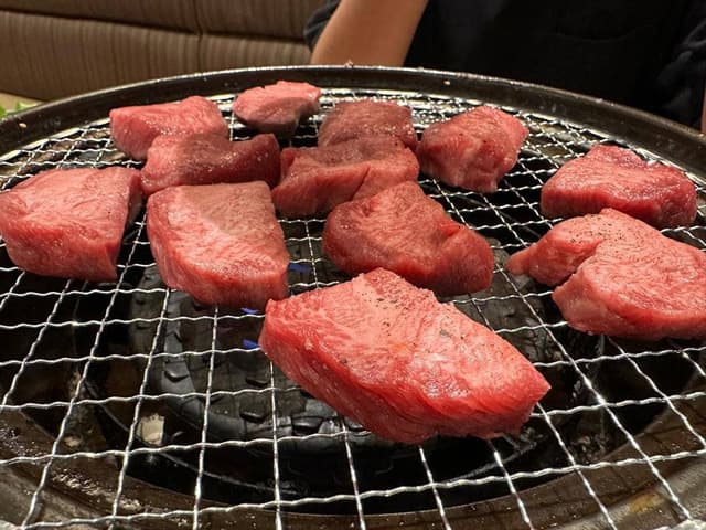 日暮里食肉問屋 焼肉おもに亭 越谷レイクタウン店 - サブ画像1