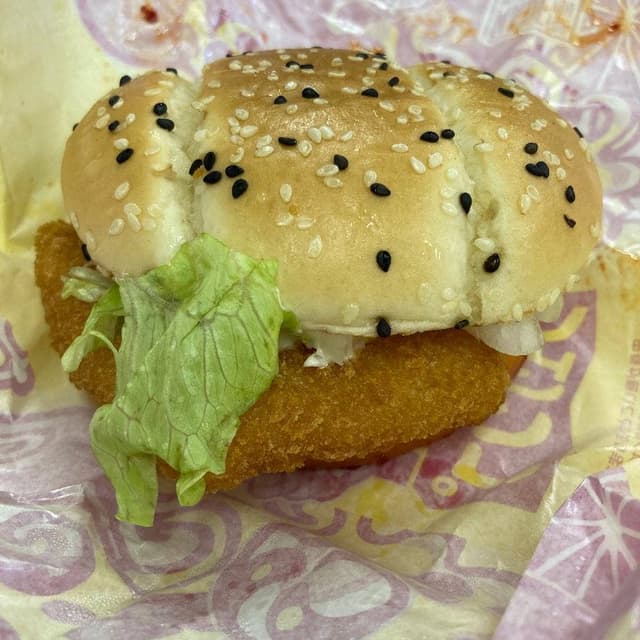 マクドナルド 梅田茶屋町店 - サブ画像3