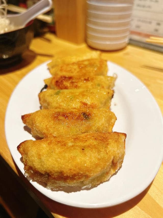 餃子 どんぞこ - サブ画像1