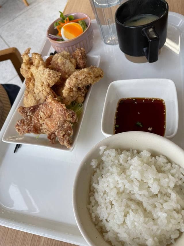 しょうなんのごちそう食堂 - サブ画像1