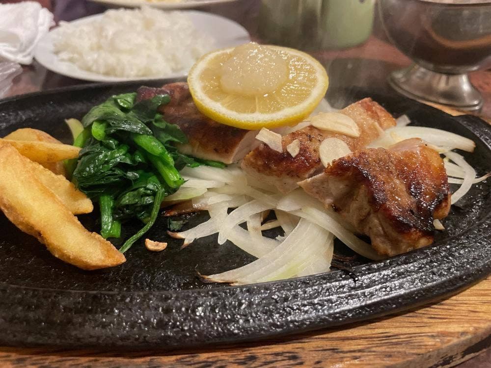 大使館