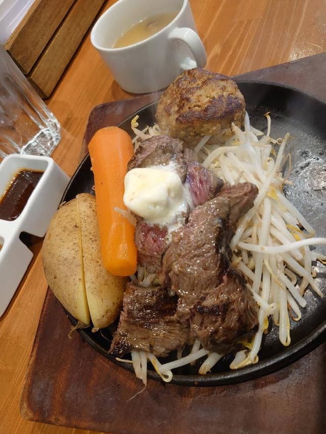 ステーキ&ハンバーグ ロッキーステーキ - サブ画像3