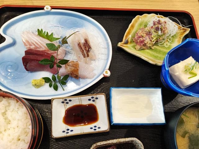 とまや食堂 - サブ画像1