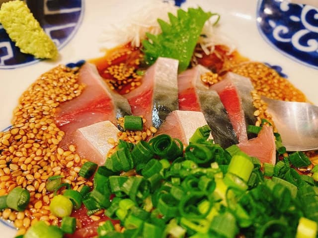 博多ごまサバと博多もつ鍋 キッチンしゃもじ - サブ画像1