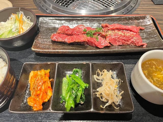 炭火焼肉 くろべこ - サブ画像2