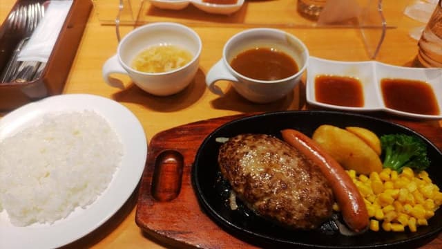 ステーキ宮 今池店 - サブ画像2