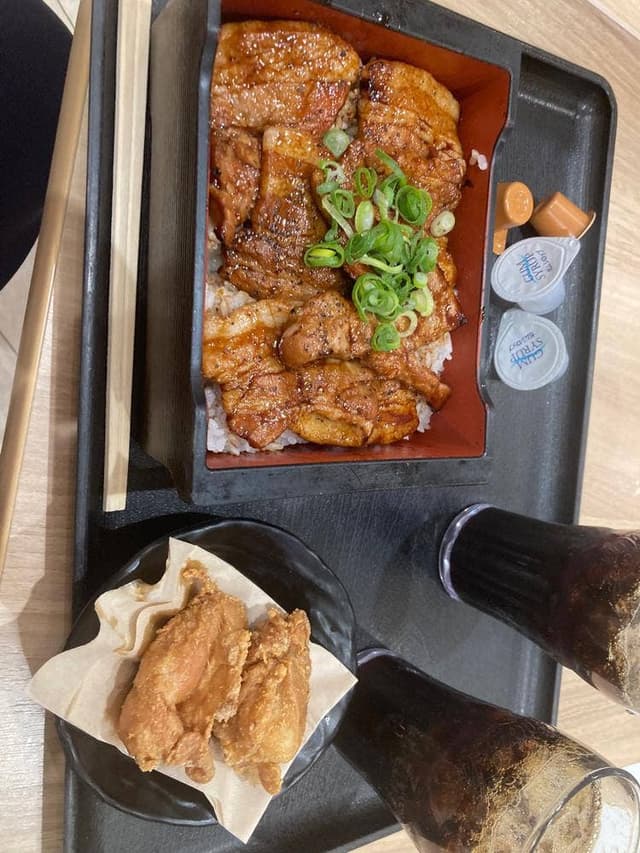 全国ご当地グルメ屋台 セブンパークアリオ柏店 - サブ画像1