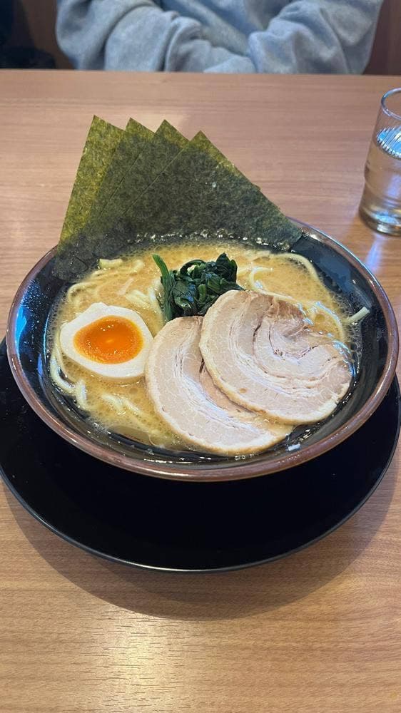 横浜家系ラーメン まくり家 稲沢店