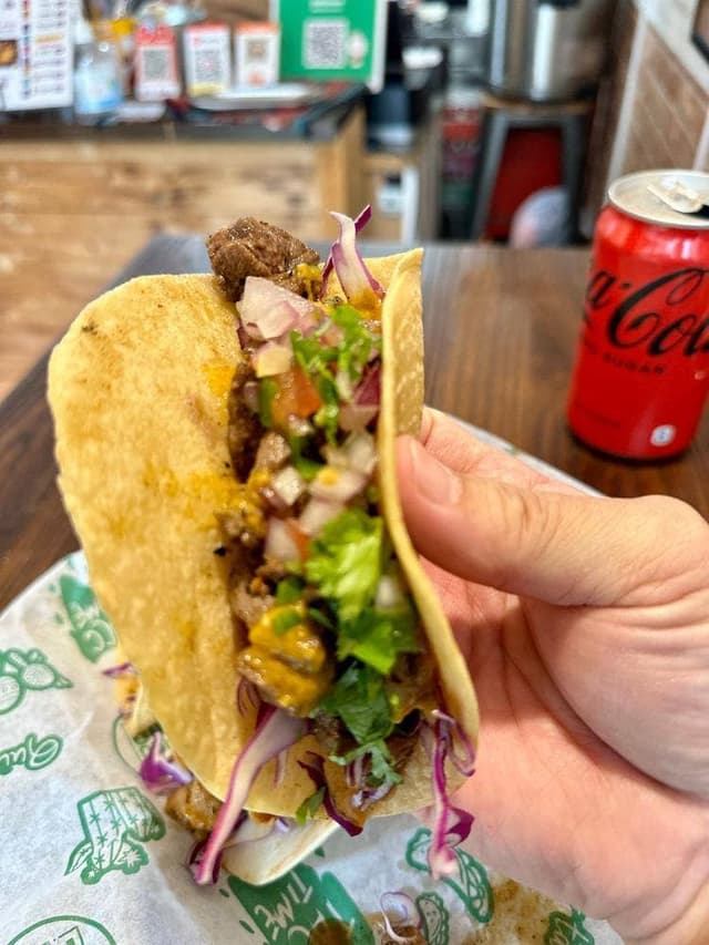 Tacomia - サブ画像1