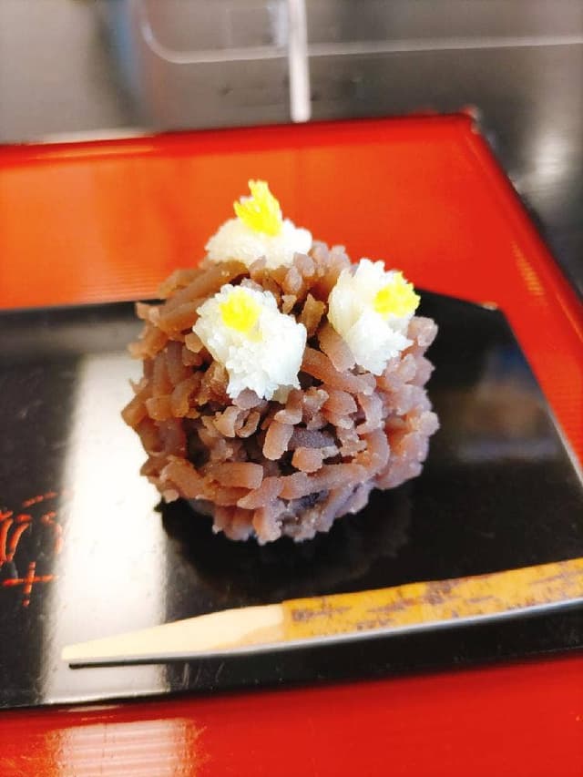 豊島屋菓寮 八十小路 - サブ画像1