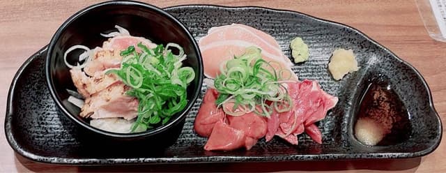 立呑み やきとり 大富豪 大阪駅前第4ビル店 - サブ画像3