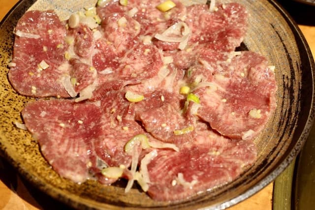 ホルモン焼肉 富や 栄店 - サブ画像1