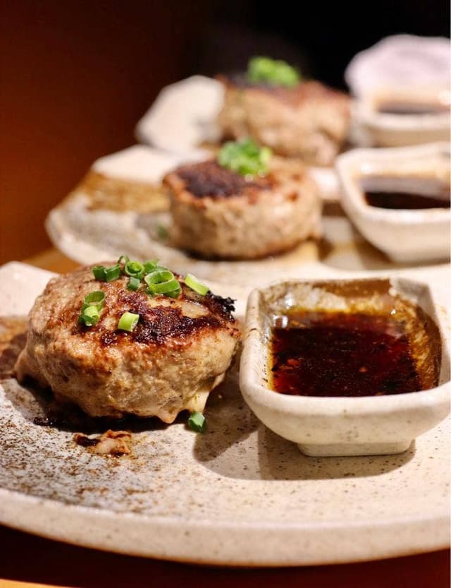 ホルモン焼肉 富や 栄店 - サブ画像2