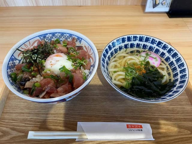 大起水産 海鮮丼と干物定食専門店 - サブ画像3