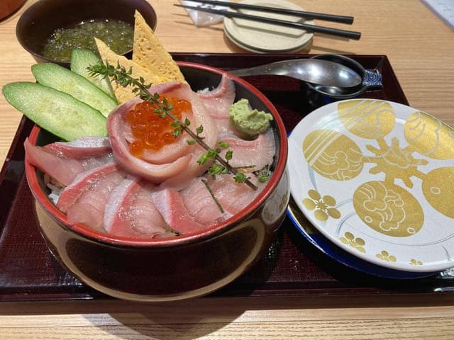 北陸金沢 まわる寿し もりもり寿し たまプラーザ店 - サブ画像3