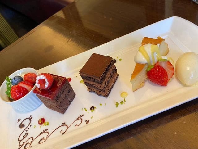 レニエ 本店 - サブ画像3