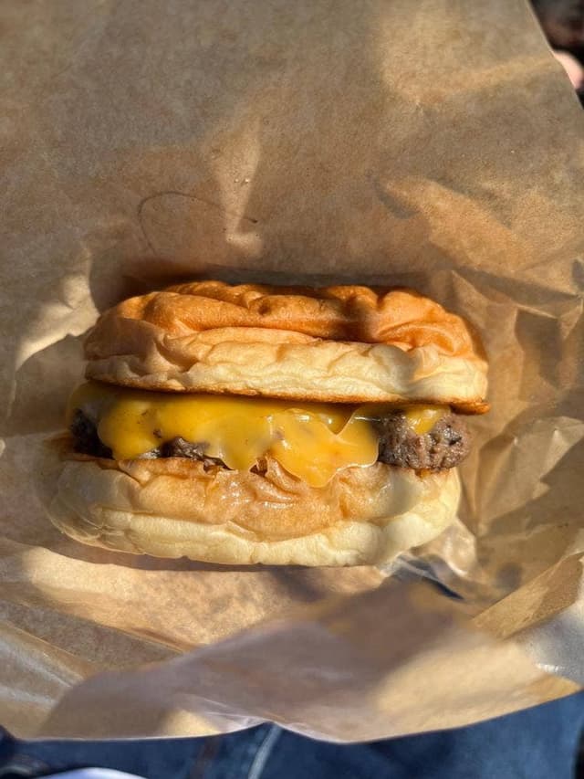 Warren’s Place 2.1 Burgers & Beer - サブ画像3