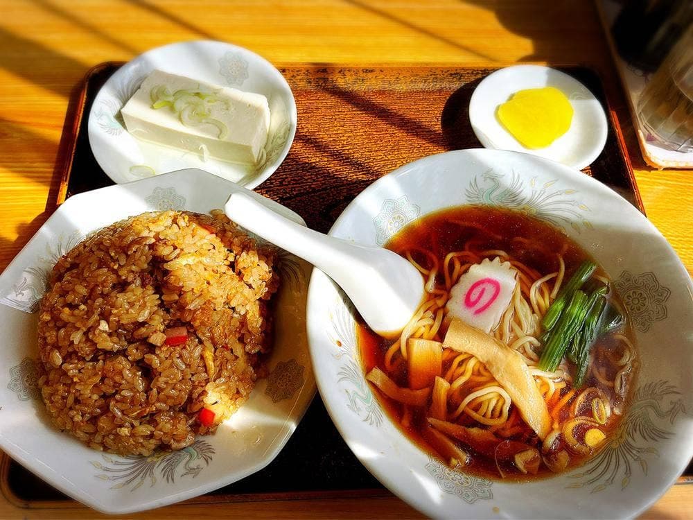 中華料理 鳳来