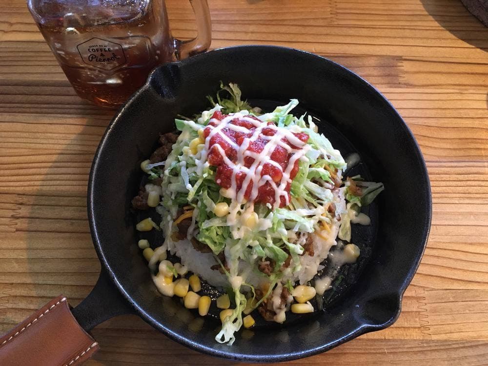 ほんごうの木珈琲 ピエロ