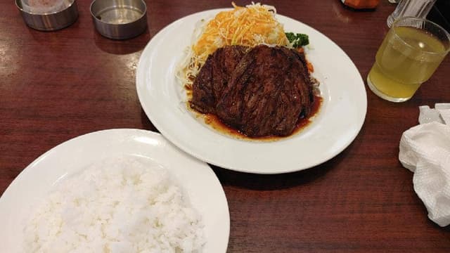 ラジャ 南福山店 - サブ画像1