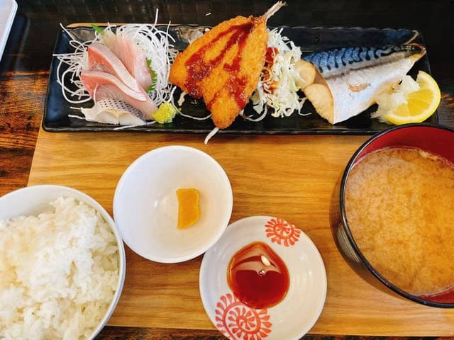 海鮮市場みなと食堂 - サブ画像3