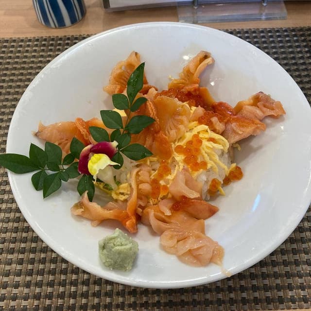 若草寿司 - サブ画像1