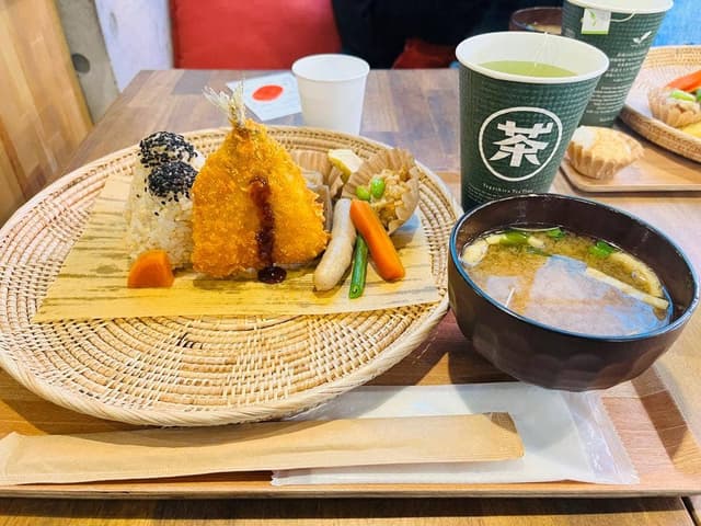 田頭茶舗 大名店 - サブ画像3