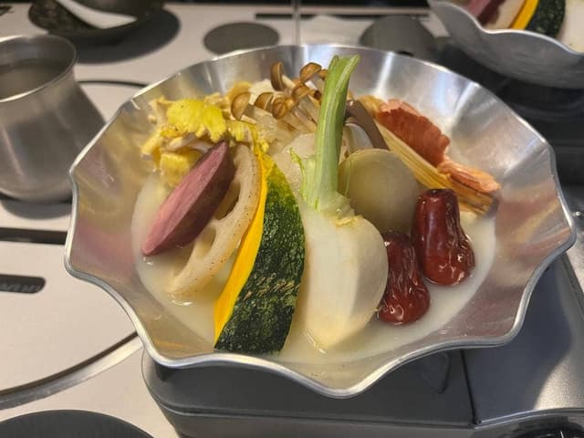 無添加焼肉 FOODLAB 築地 - サブ画像2