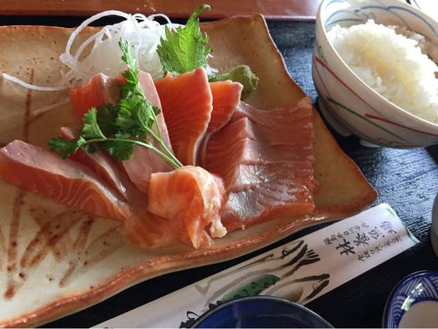 ますつり公園 にじます亭 - サブ画像3