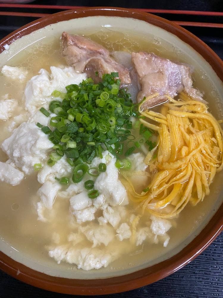 ちゅるげーそば うるま市具志川直営店