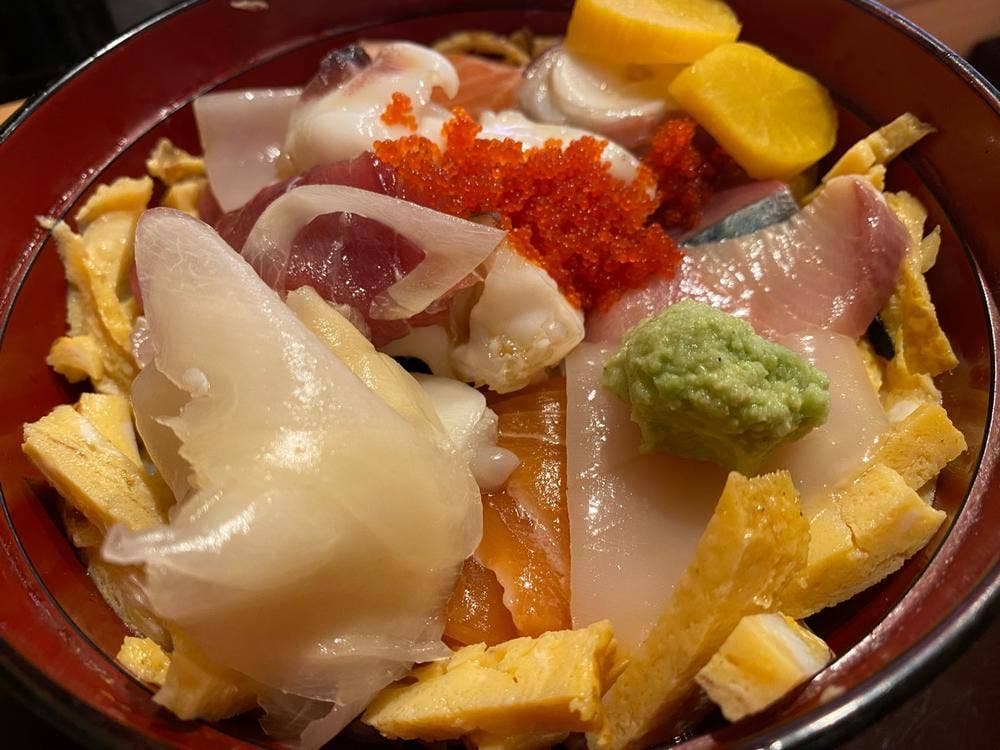 初音鮨本店