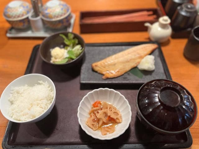 やまや 新橋銀座口店 - サブ画像2