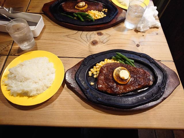 ステーキハウス ペコペコ 蓮田店 - サブ画像1