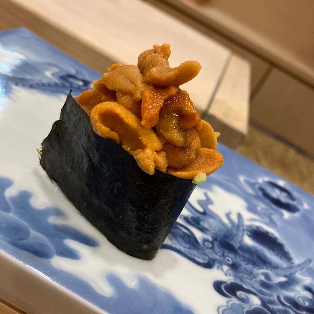 鮨 龍平
