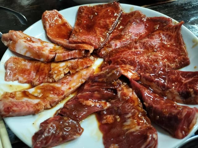ホルモン焼肉 縁 王子店 - サブ画像1