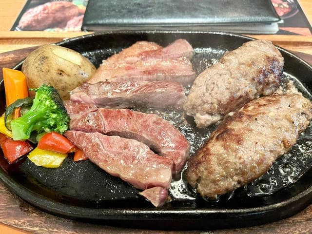 いしがまやハンバーグ さいたま新都心店 - サブ画像3
