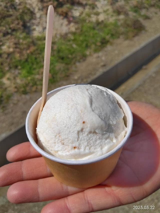 やまもと夢いちごの郷 スイーツコーナー - サブ画像1