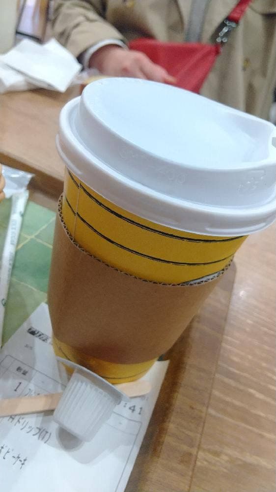 フレッシュネスバーガー MARK IS 福岡ももち店