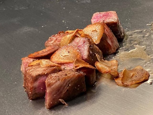 元祖 鉄板焼ステーキ みその 神戸本店 - サブ画像1