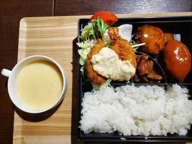 洋食屋 キッチン 秀 - サブ画像2