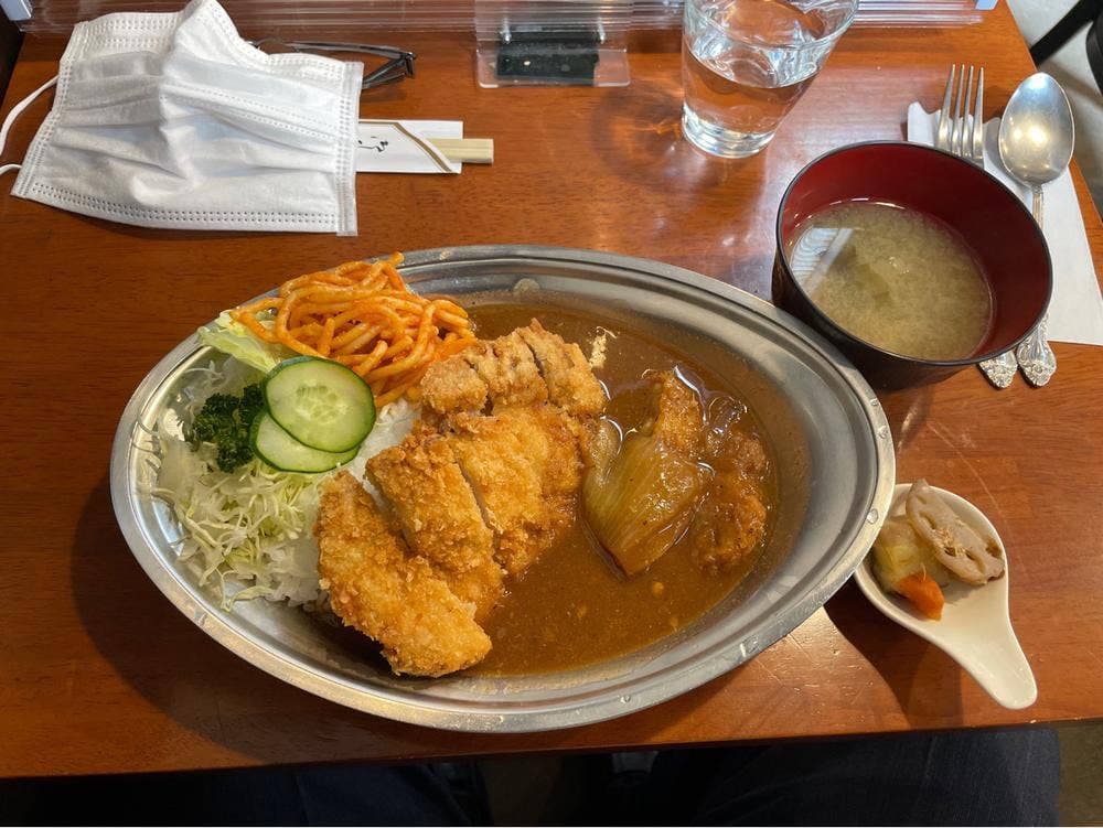 洋食 ながおか